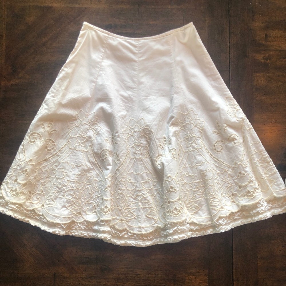CAbi cream embroidered skirt